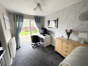 Dining Room- click for photo gallery